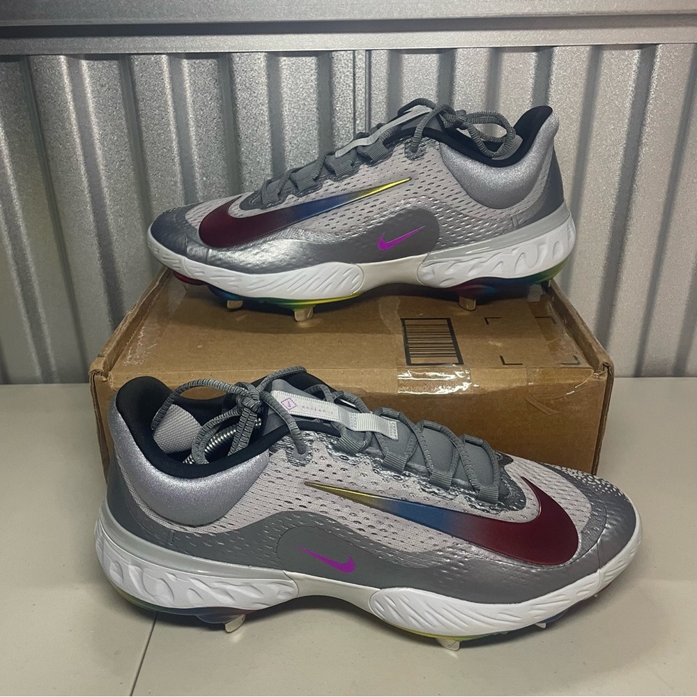 Nike Alpha Huarache Elite 4 Grey Rainbow Rare Size 13 FZ3328-001 NEW